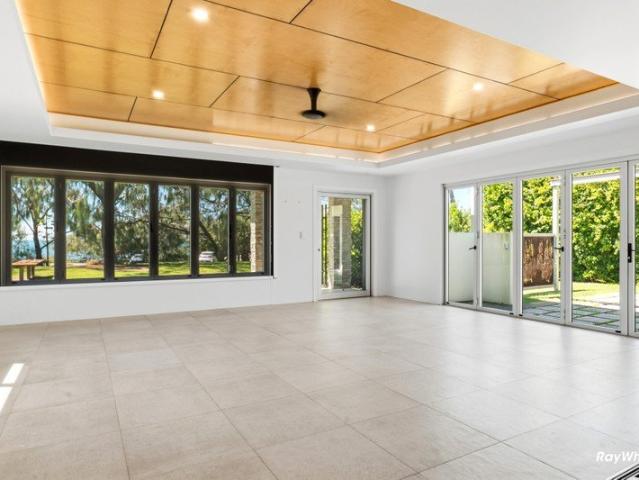 Beachside Living with Stunning Ocean Views