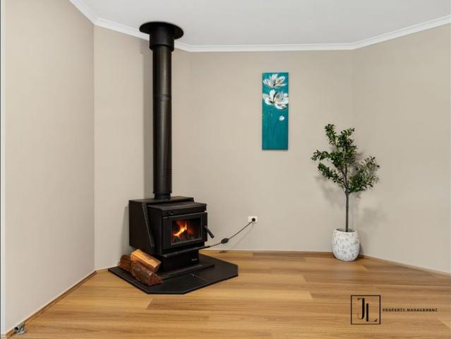 Beachside Living – 50m to the Sand