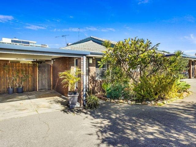 Beachside Lifestyle Awaits!