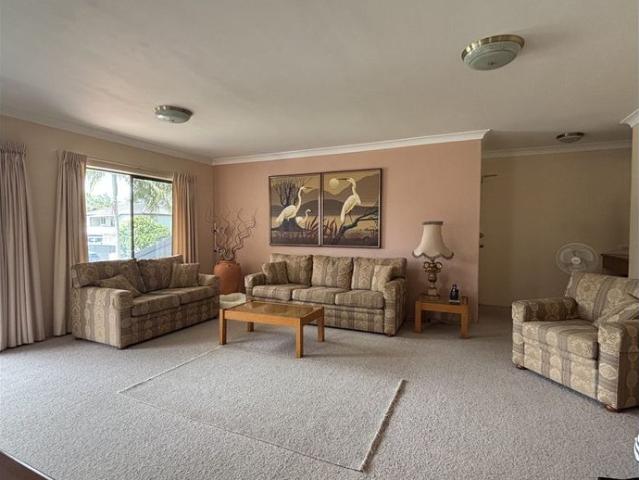 Beachside Lifestyle awaits you!
