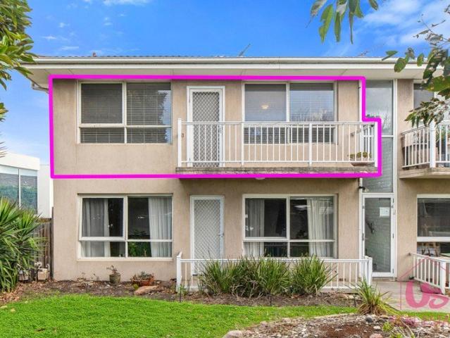 Beachside Lifestyle, Bay Glimpses & Endless Potential