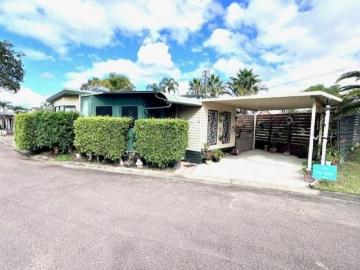 Anna Bay, Port Stephens - Parking