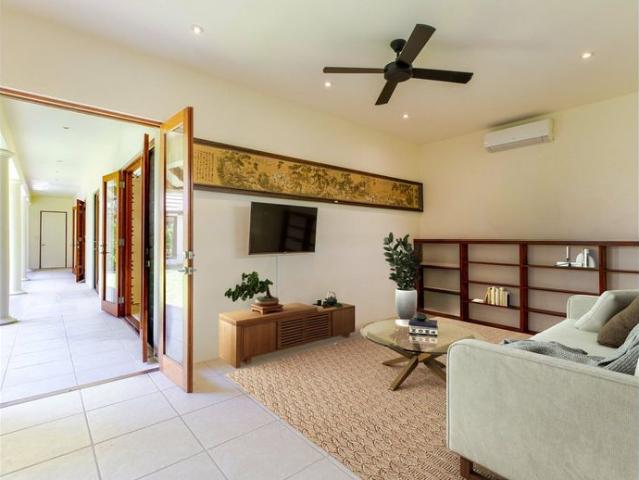 BEACHSIDE SANCTUARY – UNFURNISHED