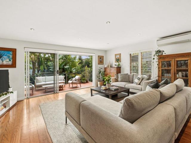 Beachside Semi Detached Garden Sanctuary In Coogee