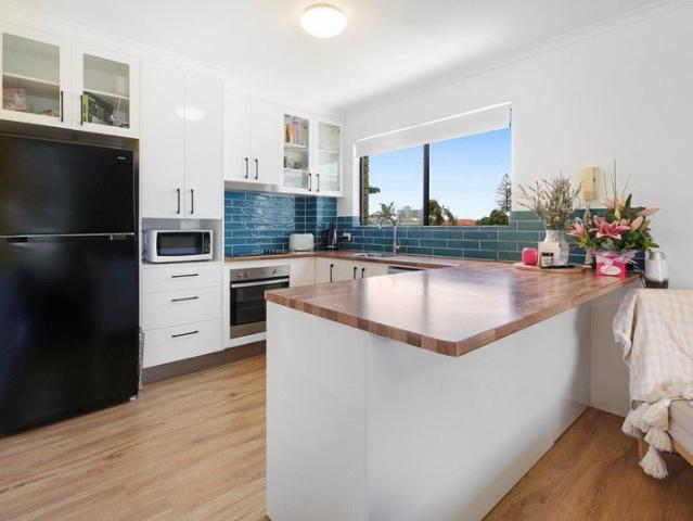 Beachside Position, Boutique Living In the heart of Mermaid Beach