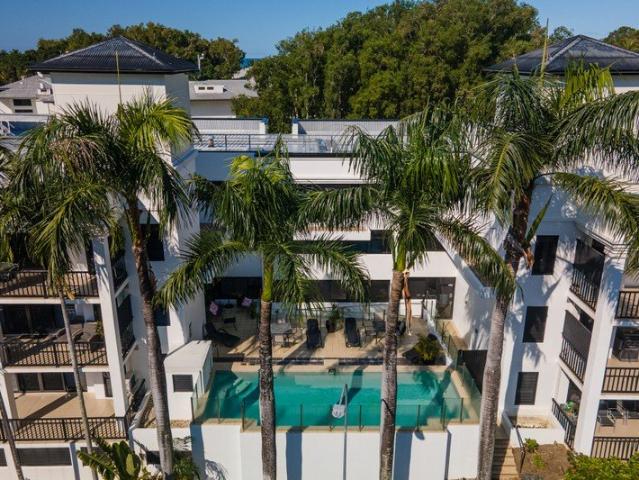 Beachside Palm Cove Lifestyle with Income from Day One