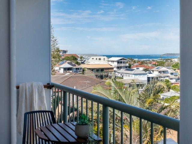 Beachside Top of the Hill with amazing views in Yamba