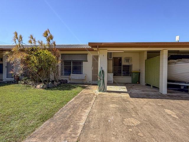 BEACHSIDE TWO BEDROOM UNIT