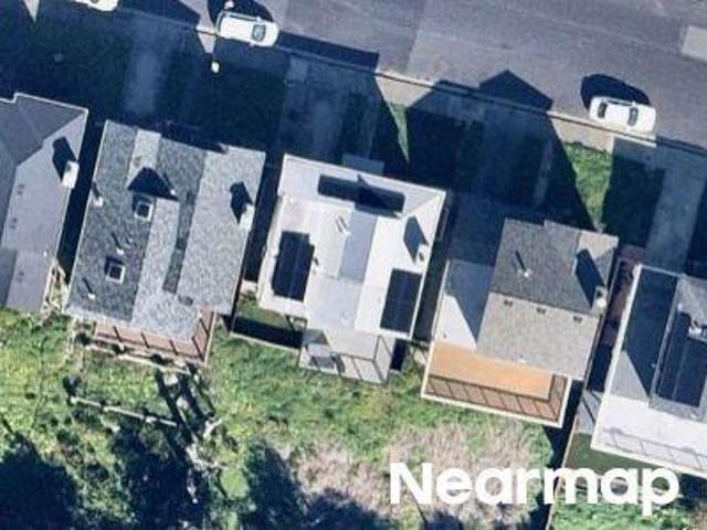 Beachview Ave