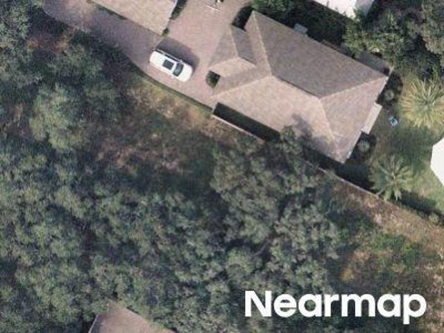 Beachview Dr NE