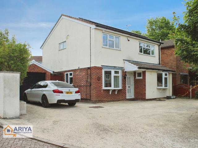 Beacon Close, Beaumont Leys, Leicester LE4, 4 bed detached house to rent, £1,600 pcm | PrimeLocation