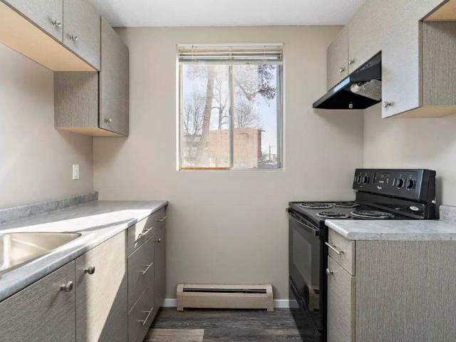 Beacon Arms LIMITED TIME FREE EARLY MOVE IN! — 1 bedroom