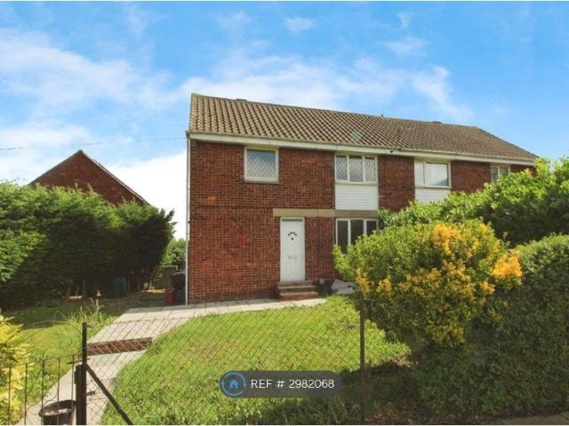 Beacon Grove, Leeds LS27, 3 bed semi detached house to rent, £1,295 pcm | PrimeLocation