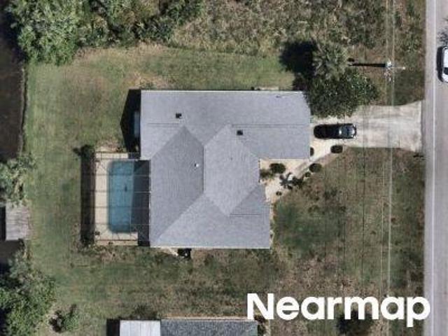 Beacon Dr