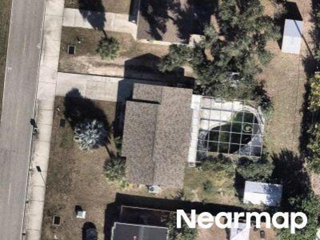 Beacon Dr