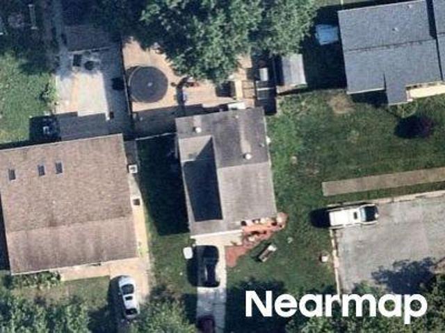 Beacon Ln
