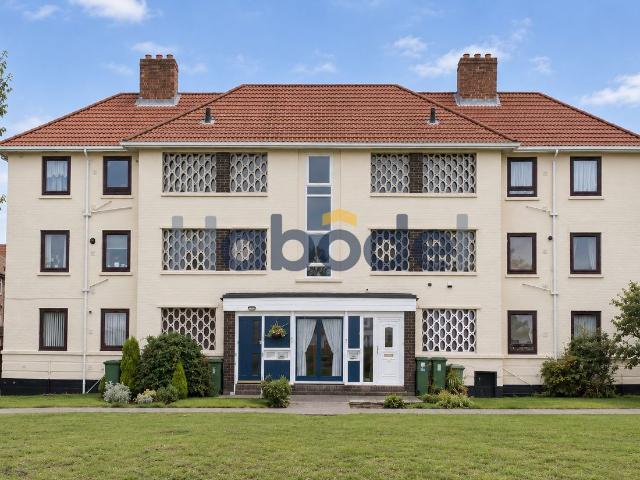 Beacon Lough Road, Low Fell, Gateshead NE9, 2 bed flat to rent, £750 pcm | PrimeLocation
