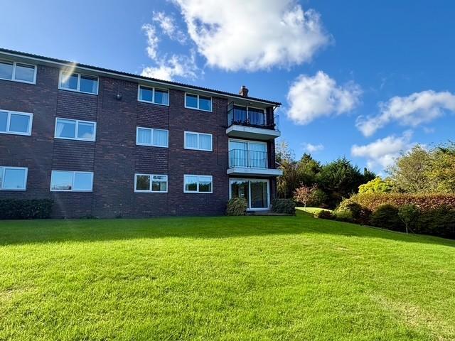 Beacon Road, Crowborough, TN6 2 bed apartment to rent £1,250 pcm £288 pw
