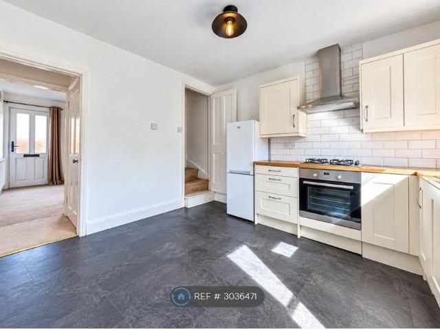 Beacon Terrace, Newark NG24, 2 bed terraced house to rent, £850 pcm | PrimeLocation