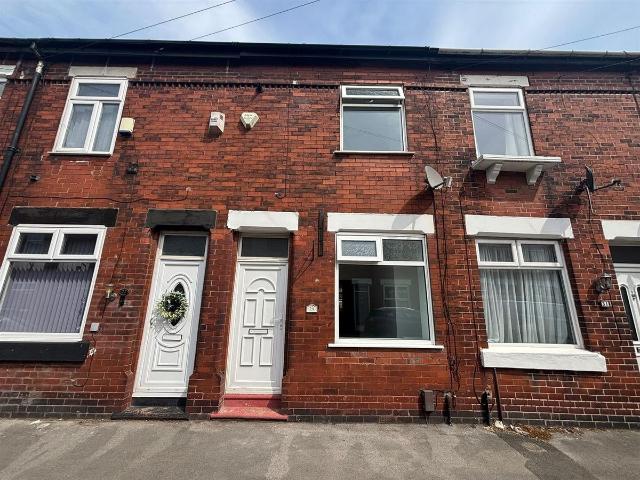 Beaconsfield Road, Altrincham WA14, 2 bed terraced house to rent, £1,250 pcm | PrimeLocation