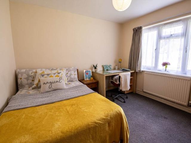 Beaconsfield Road, Canterbury, Kent CT2, 2 bed property to rent, £1,350 pcm | PrimeLocation