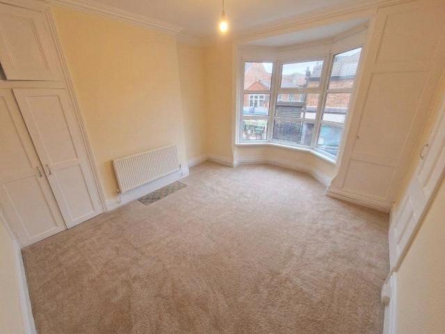 Beaconsfield Road, Leicester LE3, 2 bed flat to rent, £850 pcm | PrimeLocation