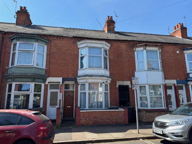 Beaconsfield Road, Leicester LE3 2 bed terraced house to rent £1,000 pcm £231 pw