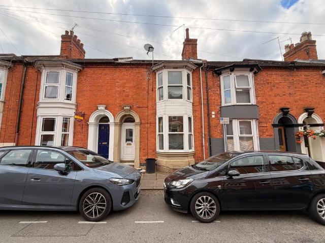 Beaconsfield Terrace, NORTHAMPTON 1 bed house to rent £550 pcm £127 pw