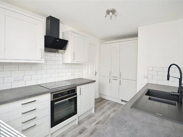 Beadle Way, Great Leighs, Chelmsford CM3, 2 bed flat to rent, £1,300 pcm | PrimeLocation