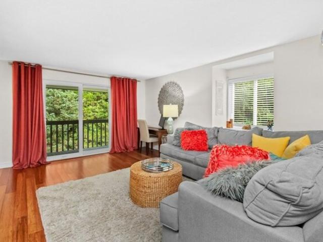 Beals Cove Rd Apt K, Hingham, Condo For Sale