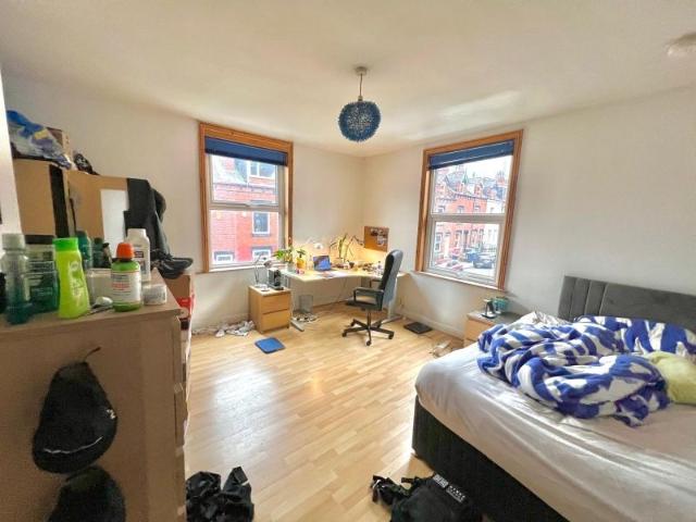 Beamsley Place, Hyde Park, Leeds LS6, 4 bed terraced house to rent, £472 pppm | PrimeLocation