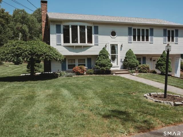 Bear Path Rd, Hamden, Home For Sale