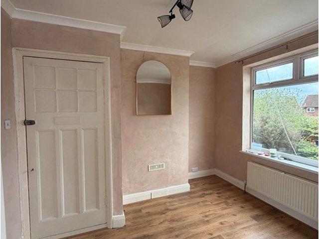 Bear Road, Feltham TW13, 1 bed flat to rent, £1,400 pcm | PrimeLocation