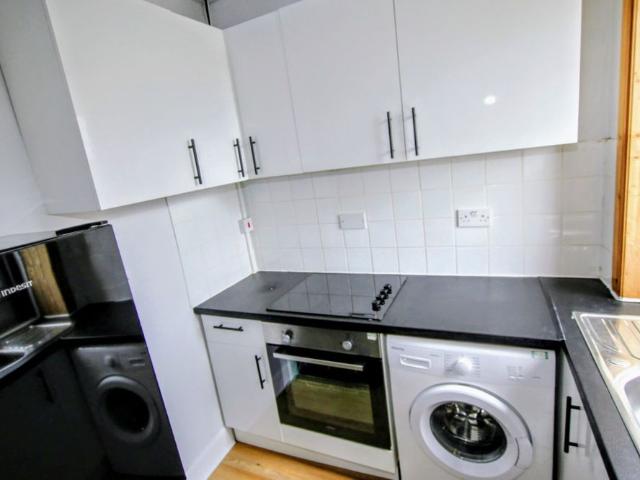 Bearsden Road, Anniesland | £795 Monthly