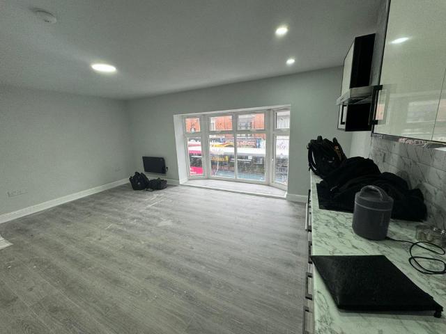 Bearwood Court Hotel, 360 366 Bearwood Road, Warley Wigorn, B66 4ES, United Kingdom | 2 bed apartment for rent #135553598 | Rentberry