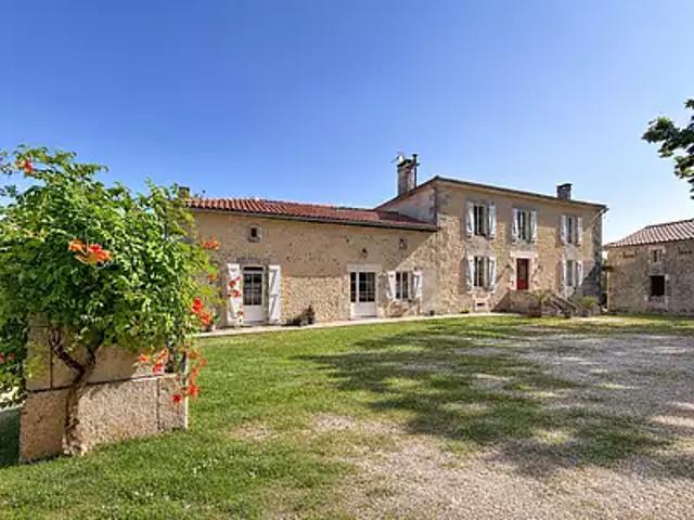 Bécheresse 16250 Achat / Vente maison 7 pièces t7