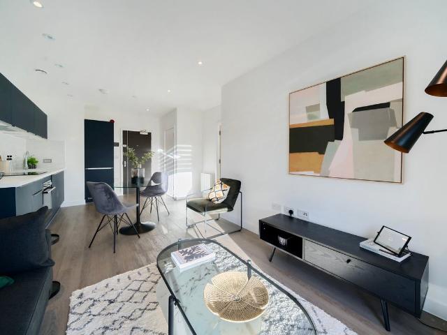 Beckenham Road, Beckenham BR3, 1 bed flat to rent, £1,550 pcm | PrimeLocation