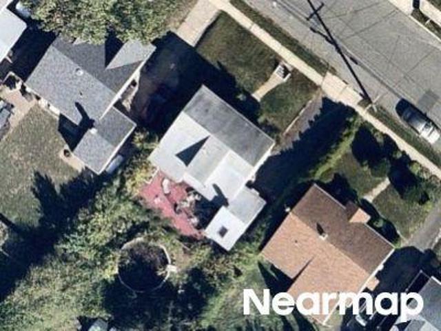 Becker Ave