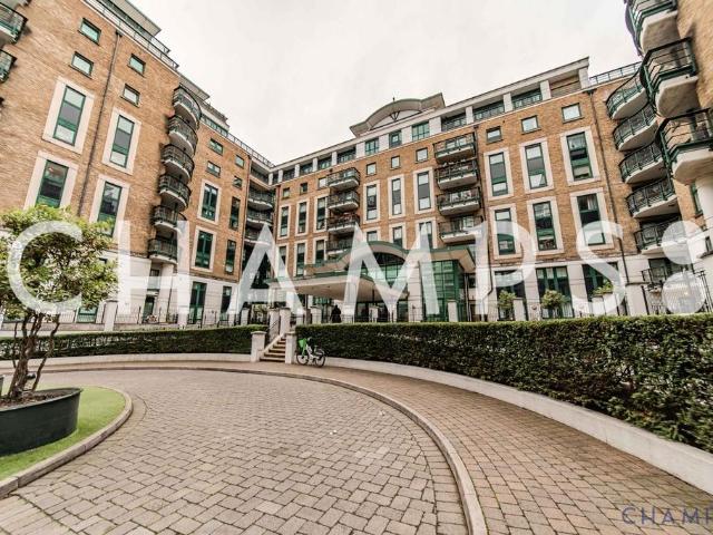 Beckford Close, Warwick Road, W14 3 bed flat to rent £4,996 pcm £1,153 pw