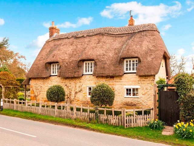 Beckford Road, Ashton Under Hill, Evesham WR11, 2 bed cottage to rent, £1,995 pcm | PrimeLocation