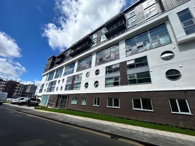 Beckhampton Street, Swindon SN1, 1 bed flat to rent, £895 pcm | PrimeLocation