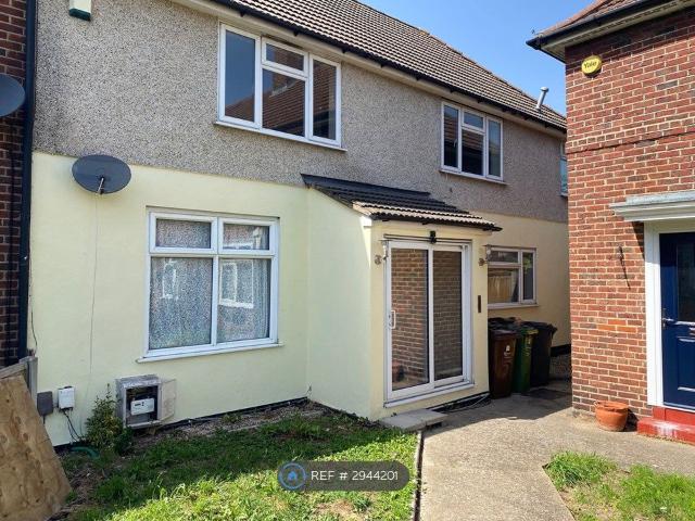 Becontree Avenue, Dagenham RM8, 6 bed end terrace house to rent, £3,100 pcm | PrimeLocation