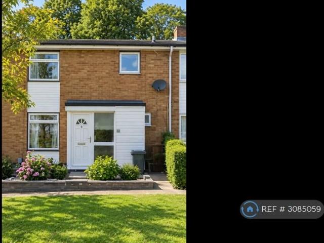 Bedwell Crescent, Stevenage, SG1 3 bed terraced house to rent £1,875 pcm £433 pw