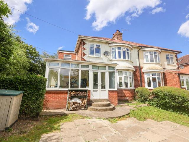 Bedale Road, Aiskew, Bedale 2 bed apartment to rent £750 pcm £173 pw
