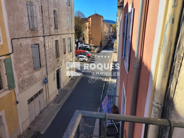 A Vendre, Bedarieux, appartement de 63 m2 au 2eme étage