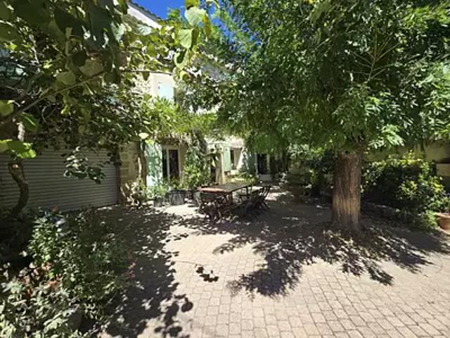 Bédarrides 84370 Achat / Vente maison 11 pièces t11 piscine terrasse