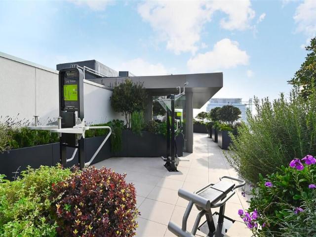 Bedford, Bedford MK40, 1 bed flat to rent, £1,050 pcm | PrimeLocation