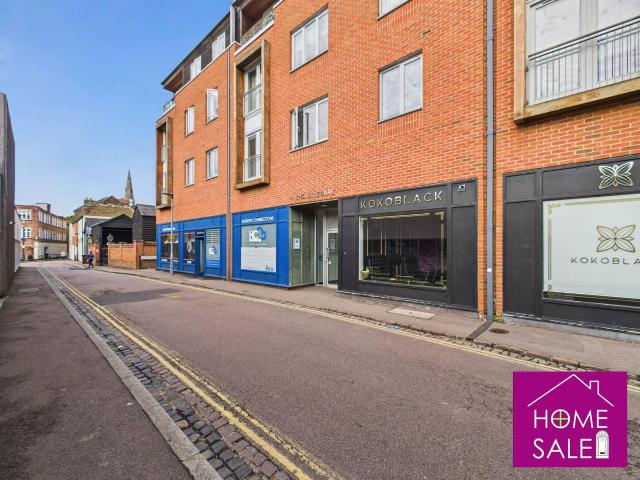 Bedford, Castle Lane MK40, 2 bed flat to rent, £1,550 pcm | PrimeLocation