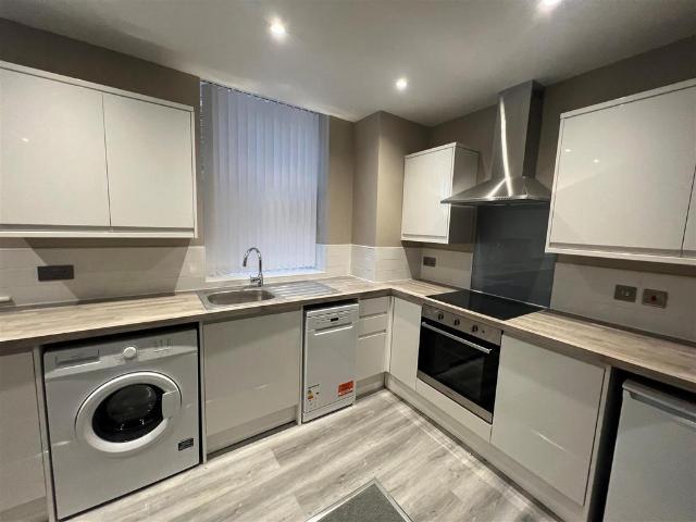 Bedford Chambers 1 bed flat to rent £725 pcm £167 pw
