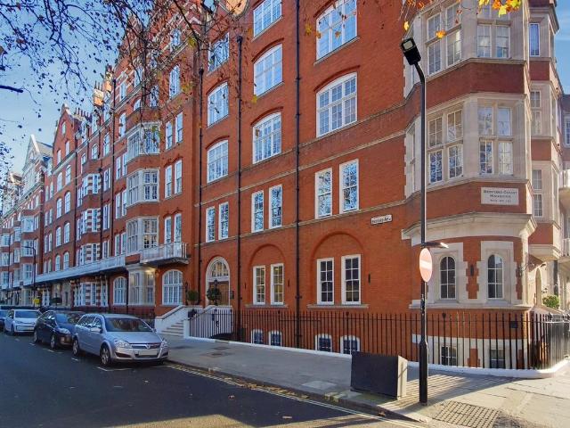 Bedford Court Mansions, Bedford Avenue WC1B, 4 bed flat to rent, £5,900 pcm | PrimeLocation
